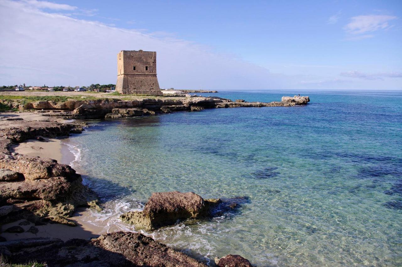 Hikkara Home Airport, Sea And Beach Carini Buitenkant foto